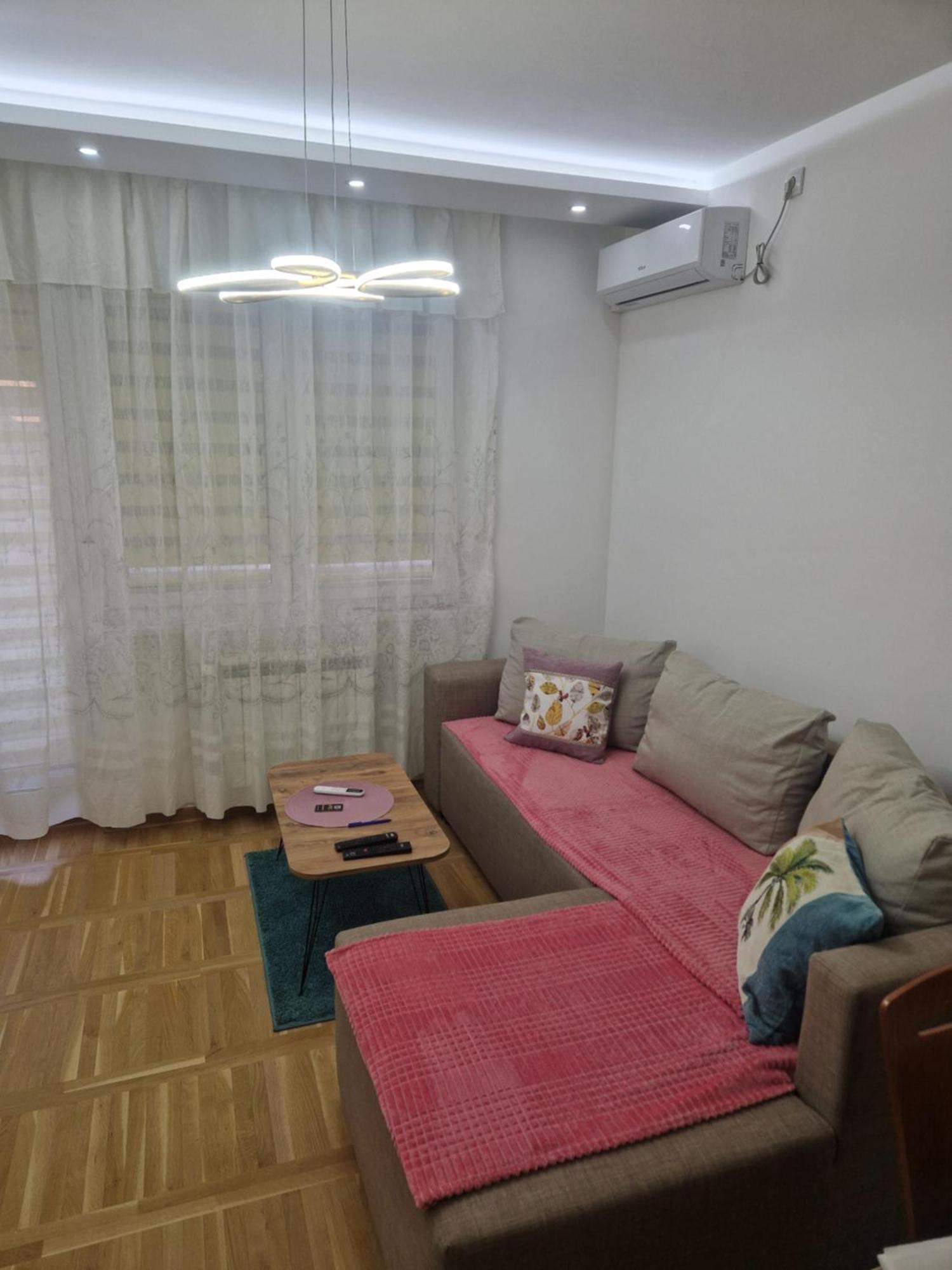 Apartment Mina *
